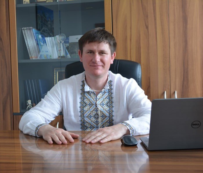 Ілюстрація до публікації «Директор ДП "Інформаційне агентство "Ре-інформ" Олександр Погорілий, що отримав підозру за схеми з закупівлею планшетів для ГСЦ МВС, має 267 тисяч доларів готівкою.»
