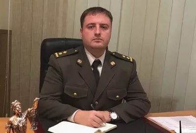 Ілюстрація до публікації «Ексначальник Херсонської МВА Роман Мрочко вказав 294 тис. доларів готівкою в декларації»