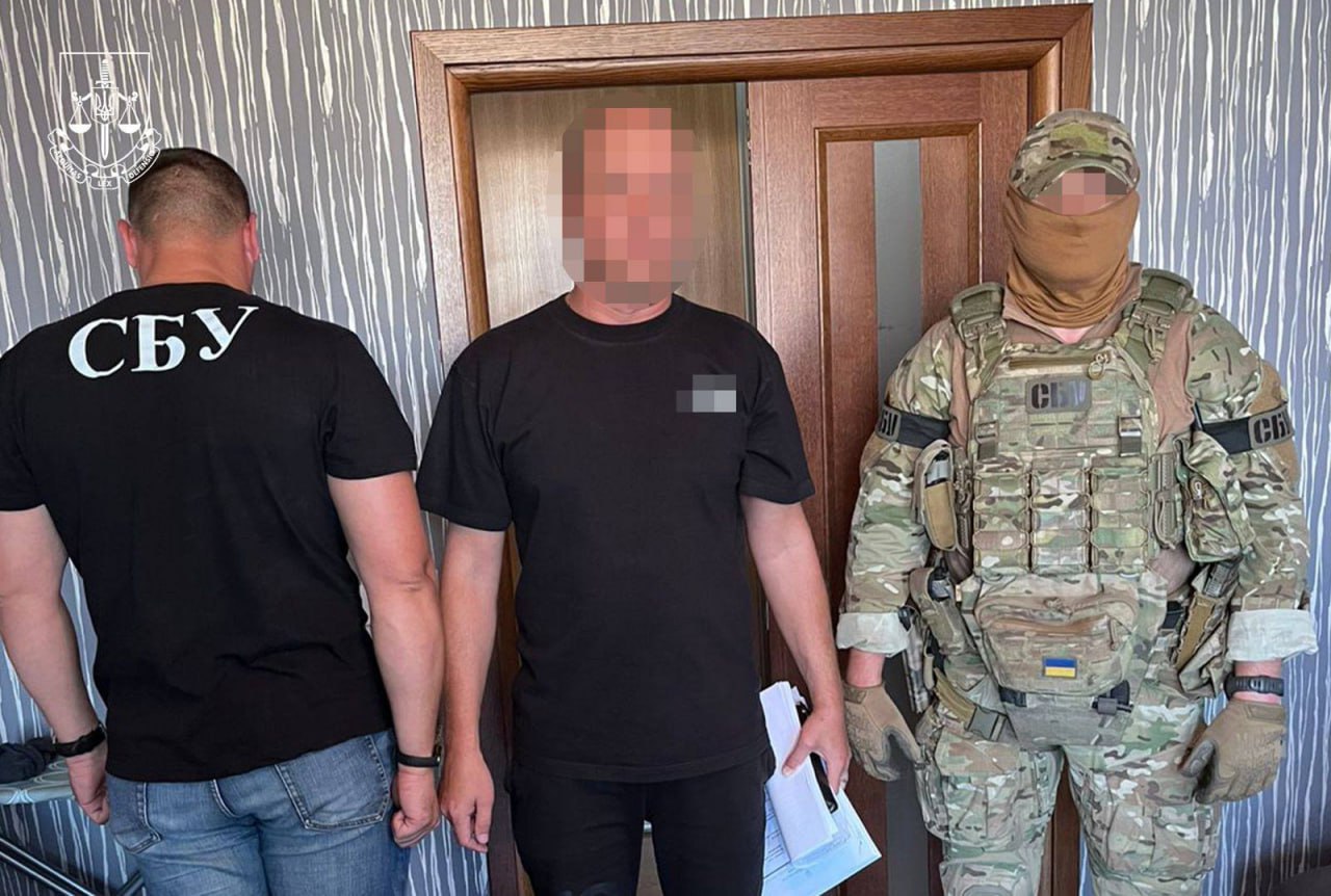 Ілюстрація до публікації «Директор ДП "Морський торговельний порт "Південний" (Южний) Олександр Олійник, якого судять у ВАКС, отримав нову підозру за спричинені збитки державі на понад 8 млн грн.»