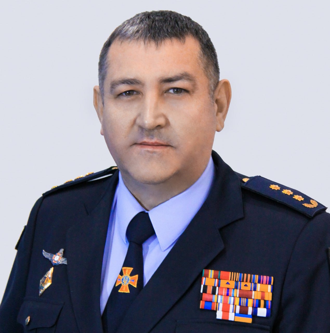 Ілюстрація до публікації «Ексголова ДСНС Вінниччини Руслан Шевчук отримав підозру за торгівлю людьми»