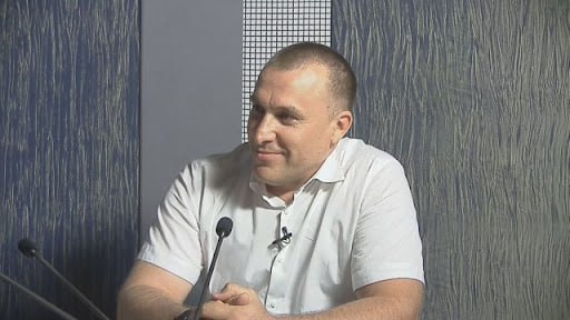 Ілюстрація до публікації «повідомляє: Адвокат з Одеси Руслан Шуляк підозрюється в організації групи з виготовлення підроблених документів щодо погіршення стану здоровʼя військовослужбовців і членів їхніх…»