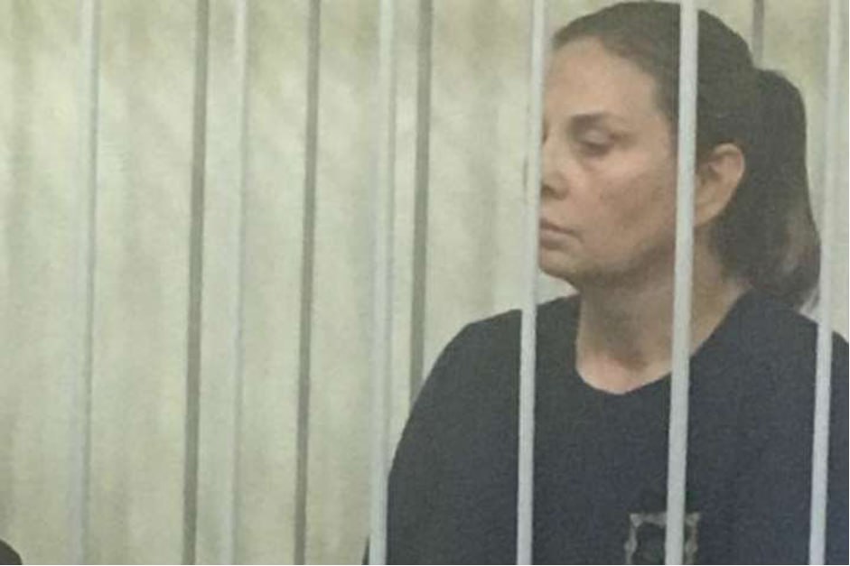 Ілюстрація до публікації «Справа против власників бренду «Гаврилівські курчата» (ТОВ «Комплекс Агромарс»), а саме подружжя Євгена та Марини Сігал, які підозрювались у грубому порушенні правил екологічної…»