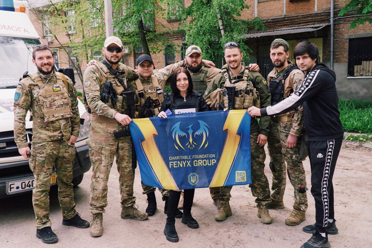 Ілюстрація до публікації «В Києві ряд осіб видаючи себе за волонтерів та представників благодійного фонду здійснювали постачання автомобілів та гуманітарної допомоги на потреби ЗСУ, однак автівки…»
