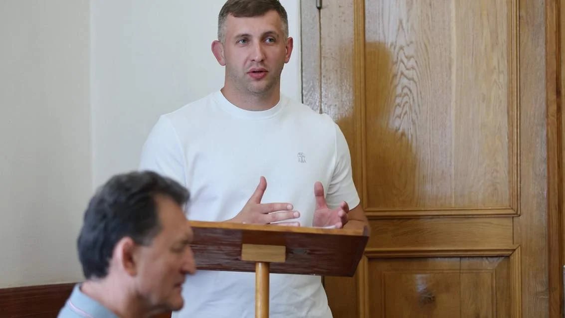 Ілюстрація до публікації «У Тернополі керівництво новоствореної ГО «Тернопільська обласна асоціація спортивної боротьби України» обрали з підозрюваних у корупції»
