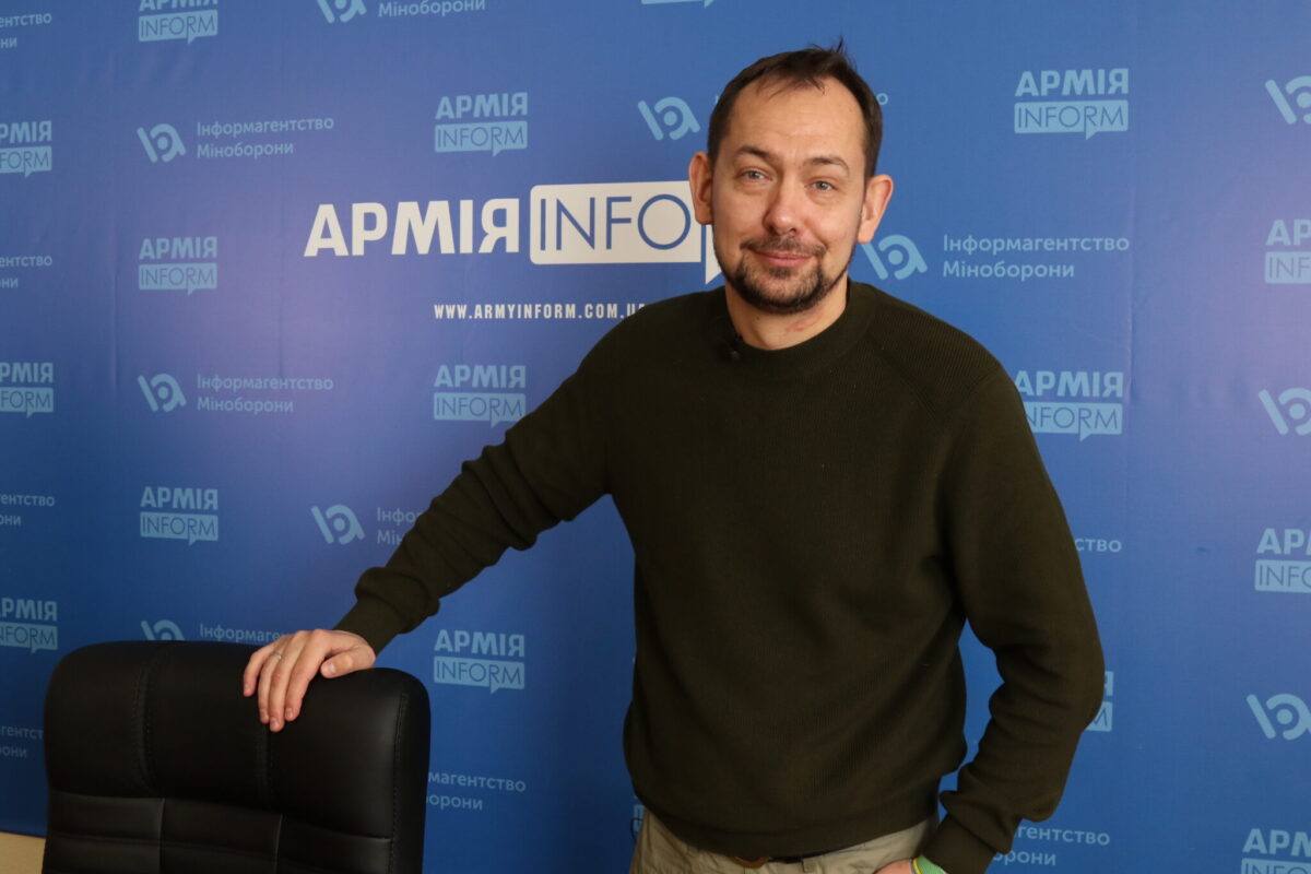 Ілюстрація до публікації «Журналіст Роман Цимбалюк під час повномасштабної війни, а саме 20 липня 2023 став власником новенького автомобіля VOLVO XC60 (2023).»