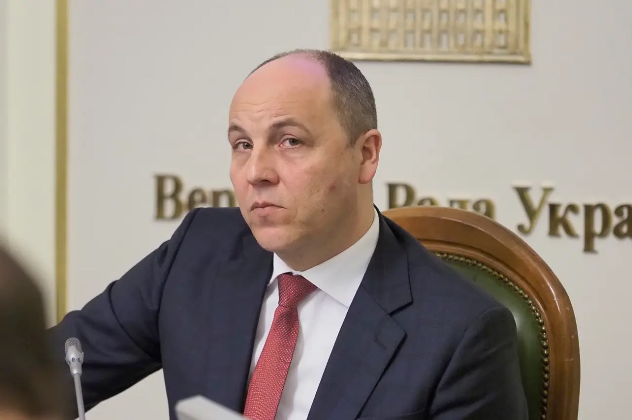 Ілюстрація до публікації «Щоб не паплюжити образ "героя"»