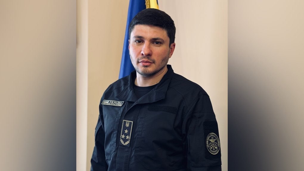 Ілюстрація до публікації «Очільник Волинської митниці Дмитро Стасенко сховав декларації: написав заяву до НАЗК та попросив прибрати дані про себе, адже його дружина – військовослужбовиця, хоча кілька…»