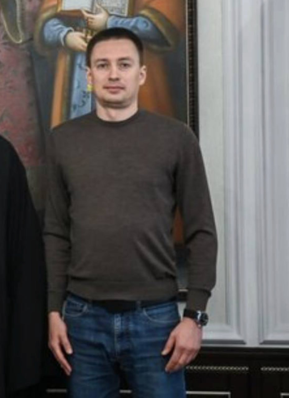 Ілюстрація до публікації «продовжує досліджувати майновий стан посадовця Офісу генпрокурора Дмитра Петрова, який прибав декларації з публічного доступу.»