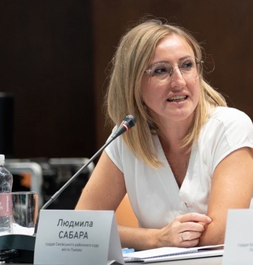 Ілюстрація до публікації «Вітаємо суддю Сихівського райсуду Львова Людмилу Сабару з набуттям квартири та паркомісця за 3 млн гривень.»