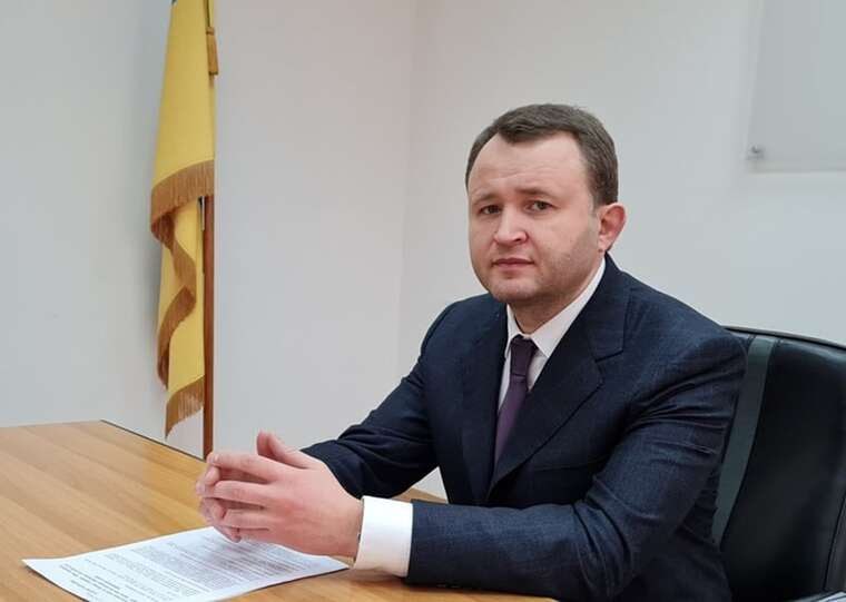 Ілюстрація до публікації «повідомляє: Експодатківець Богдан Катрушин, що втік в Іспанію, легалізував 750 тис. доларів, шляхом укладання позики з приватним бізнесменом.»