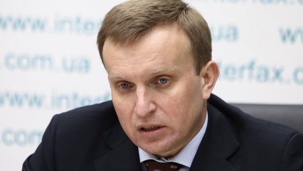 Ілюстрація до публікації «У грудні 2022 без проведення спеціальних перевірок, зокрема щодо наявності російського паспорта, Міністерство економіки призначило в.о. директора Національного агентства з…»