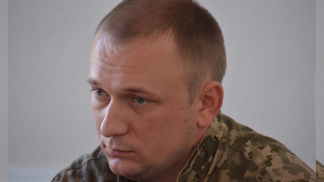Ілюстрація до публікації «Керівник Спеціалізованої прокуратури у сфері оборони Євген Давидов, не тільки уникнув будь-яких перевірок щодо підстав для звільнення з військової служби, нарахування та…»