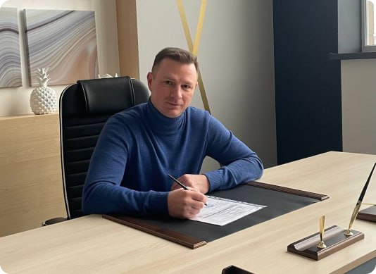 Ілюстрація до публікації «Збираєм дані на постачальника ПЗ до державних органів влади Путиля Олексій — ТОВ «Світ інновацій та технологій» 🚫 До речі, а яке потрібно ПЗ, щоб підписувати чорнильною ручкою…»