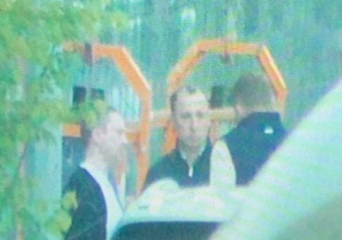 Ілюстрація до публікації «Зустріч власника "Ап.Мі Фінанс" Олександра Сердюка з детективами БЕБ Стасенком та Ящуком щодо обговорення отримання коштів в розмірі 0,5% від обороту компанії, яка…»