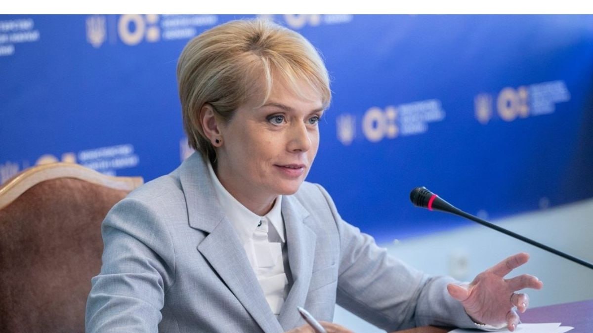 Ілюстрація до публікації «Справа НАНЦ: У 2017 тодішній віце-прем'єр-міністр В'ячеслав Кириленко разом із міністром освіти та науки Лілією Гриневич прибрали до рук Національний антарктичний науковий центр…»
