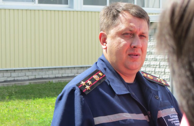 Ілюстрація до публікації «Ексначальник полтавських рятувальників Роман Кириленко, що працює в "Енергоатомі", задекларував подарунок вартістю понад 855 тисяч гривень від сина Назара, який підозрюється в…»
