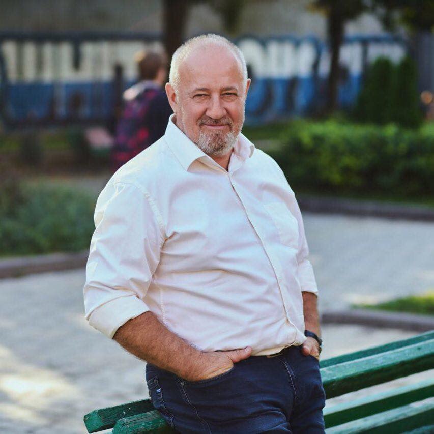 Ілюстрація до публікації «В Україні тисячі спецпенсіонерів у судах домоглись підвищення своїх виплат до космічних сум у сотні тисяч гривень.»