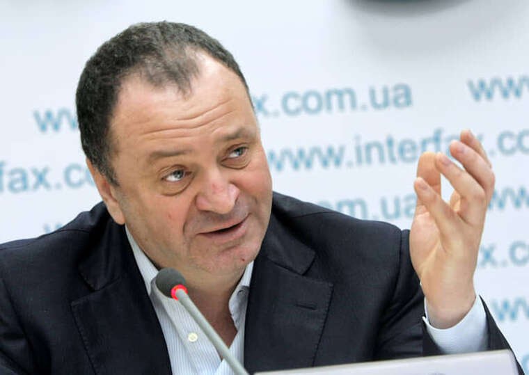 Ілюстрація до публікації «Схеми "Укртатнафти" живуть — Печерський райсуд Києва також скасував арешт з рахунків естонської компанії A-GRAIN EESTI OU.»