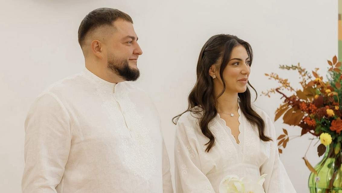 Ілюстрація до публікації «Заступник голови Львівської облради, в.о. голови ради Юрій Холод отримав весільний подарунок від батьків у розмірі 2 млн грн.»