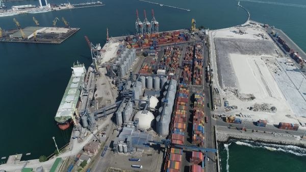 Ілюстрація до публікації «В Одесі набирає обертів рейдерській корпоративний конфлікт між американською Argentem Creek Partners та українським холдингом GNT Group за морський зерновий термінал (ТзОВ»…»