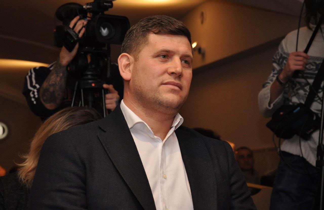 Ілюстрація до публікації «Нарешті — правоохоронці повідомили про підозру начальнику частини з ліквідації нафтогазових фонтанів та спеціальних рятувальних робіт Аварійно-рятувального загону спеціального…»