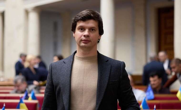 Ілюстрація до публікації «UVape прикривається армією, аби порушувати закон.»