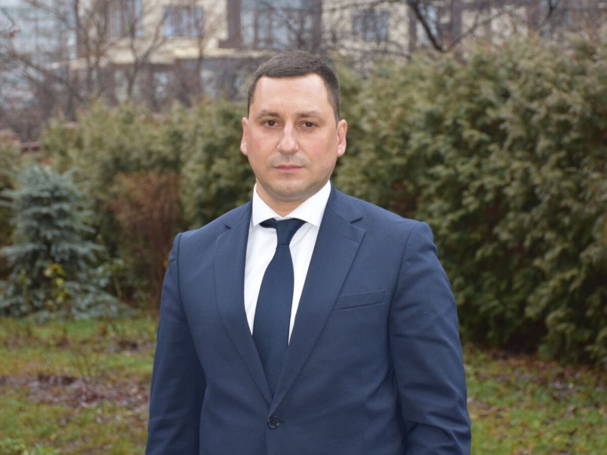 Ілюстрація до публікації «Заступник міністра економіки Ігор Зубович і його дружина Наталія Зубович, яка працює в Міністерстві юстиції, мають мільйонні заощадження та чимало нерухомості.»