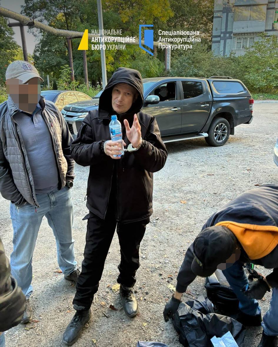 Ілюстрація до публікації «Розшукано суддю-втікача, засудженого до 11 років позбавлення волі за хабарництво»