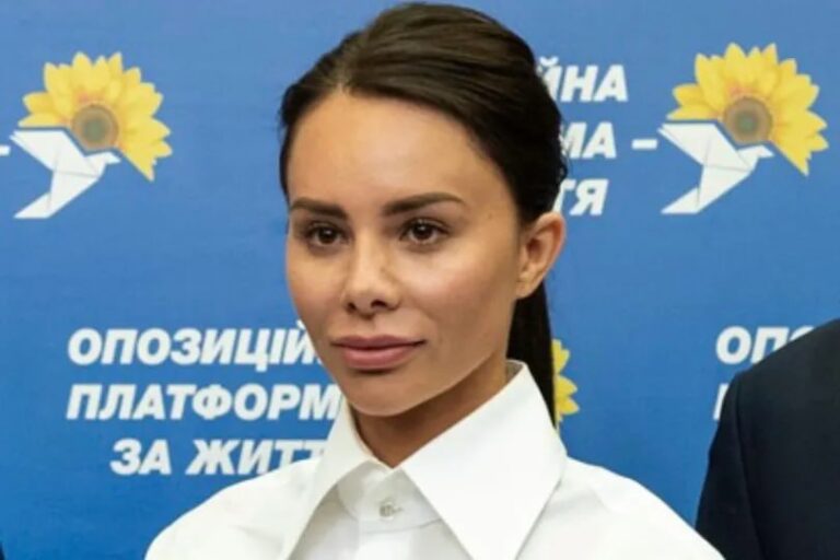 Ілюстрація до публікації «Юлія Симуніна та поетичний псевдонім Юлія Лєбєдєва»