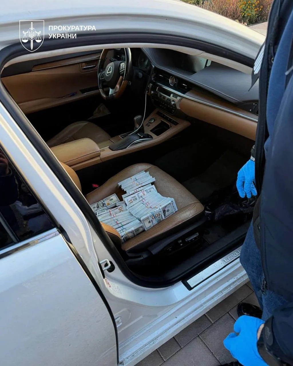 Ілюстрація до публікації «В Одесі адвоката підозрюють у схемі на 315 тисяч доларів»